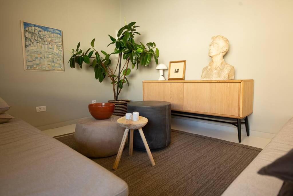 Zen Apartment - Calea Victoriei Boekarest Buitenkant foto